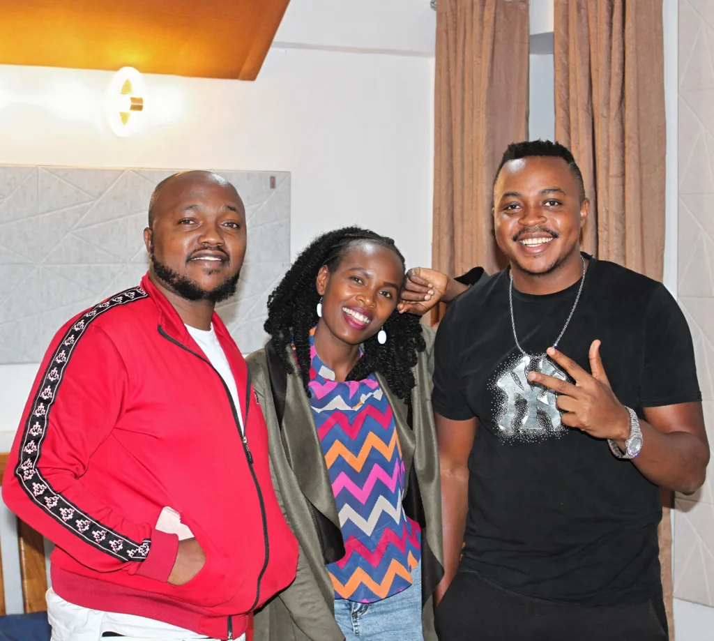 Judy Lewis, Kenny Phillos, Jay Can - Backing Vocalist